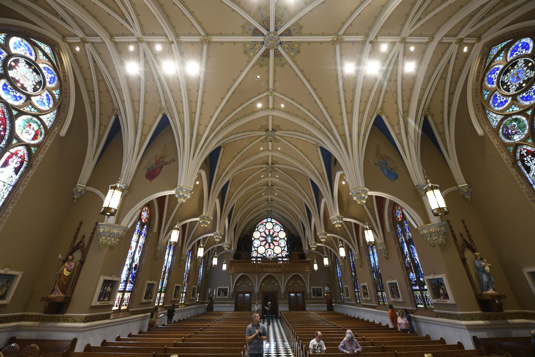 09182021 StAndrewsInterior p06